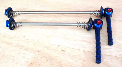 TI SKEWERS ROUND AXLE blue (image for) TI SKEWERS ROUND AXLE blue